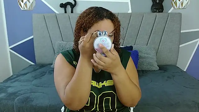 Yera carey online show from 11.25.25