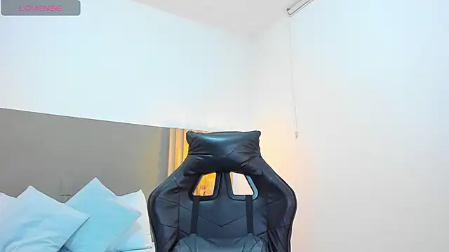 carlina 15 online show from 09.17.25