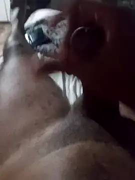 Snapshot of PauloPh100 chatting on 11.24.25 PauloPh100 online show from 11.24.25