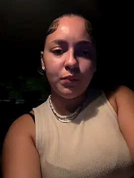 Snapshot of babykalirose chatting on 10.07.25 babykalirose online show from 10.07.25