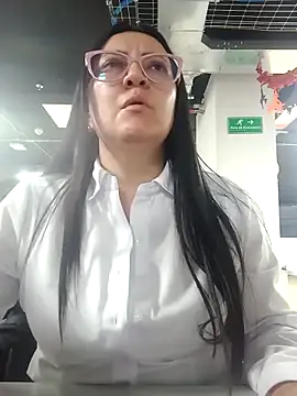 Romina693 online show from 10.28.25