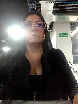 Romina693 online show from 11.17.25