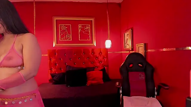 Snapshot of Anissa_Ali chatting on 11.14.25 Anissa Ali online show from 11.14.25