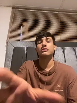 Snapshot of cody_fox10 chatting on 09.25.25 cody fox10 online show from 09.25.25