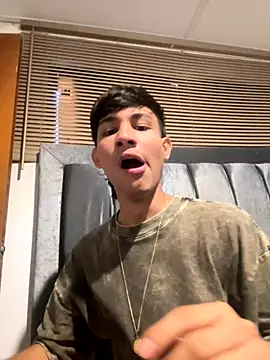 Snapshot of cody_fox10 chatting on 10.07.25 cody fox10 online show from 10.07.25