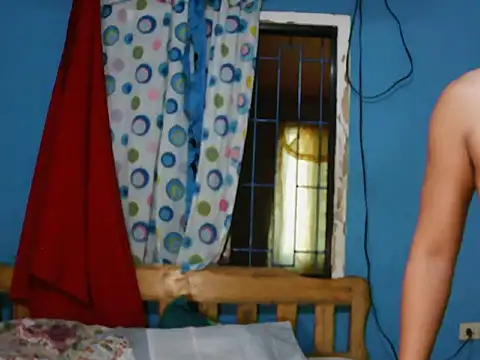 Snapshot of jesjesponce1222 chatting on 10.19.25 jesjesponce1222 online show from 10.19.25