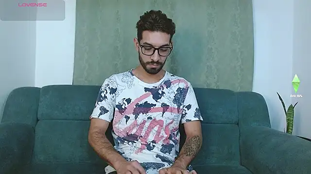 Snapshot of ReyPablo1 chatting on 10.09.25 ReyPablo1 online show from 10.09.25