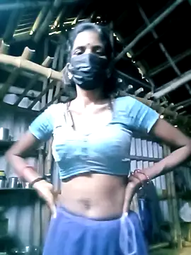 Snapshot of Tamilauntyhot chatting on 09.18.25 Tamilauntyhot online show from 09.18.25