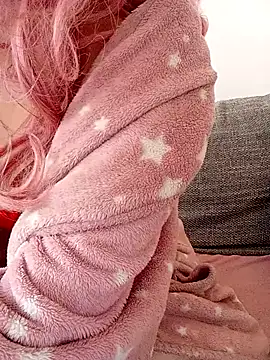 Snapshot of Alicia1010@xh chatting on 10.13.25 Alicia1010xh online show from 10.13.25