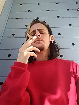 Snapshot of Ryuu_ftm chatting on 11.11.25 Ryuu ftm online show from 11.11.25