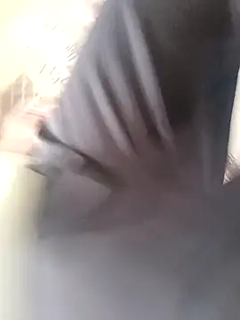 Snapshot of leon8013A chatting on 09.18.25 leon8013A online show from 09.18.25