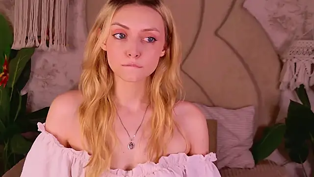 CindyFors online show from 09.15.25