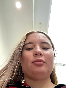 Snapshot of StephanieMur chatting on 09.09.25 StephanieMur online show from 09.09.25