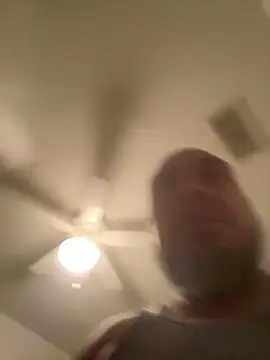 Snapshot of julio_p chatting on 09.19.25 julio p online show from 09.19.25
