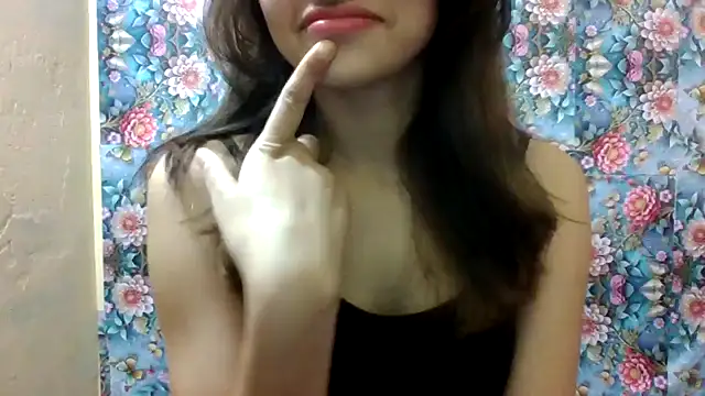 Snapshot of sahki_90 chatting on 09.14.25 sahki 90 online show from 09.14.25