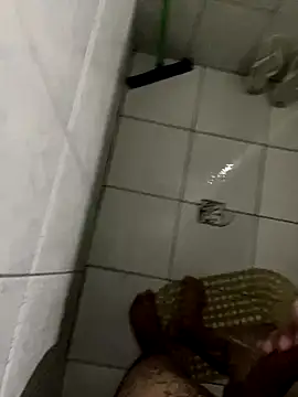 thomasllucas online show from 10.06.25