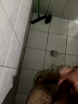 thomasllucas online show from 10.29.25