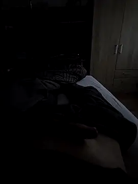 Snapshot of Clau1291 chatting on 10.31.25 Clau1291 online show from 10.31.25