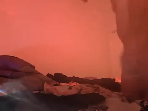 Snapshot of straightozgoesdwn chatting on 09.29.25 straightozgoesdwn online show from 09.29.25