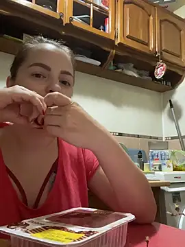 Snapshot of CleverPitzimitzi chatting on 09.12.25 CleverPitzimitzi online show from 09.12.25