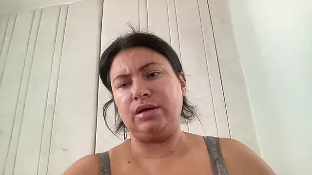 Snapshot of Desire-XOXOX chatting on 10.09.25 Desire-XOXOX online show from 10.09.25