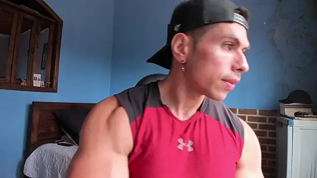 Snapshot of justinkarter chatting on 11.07.25 justinkarter online show from 11.07.25