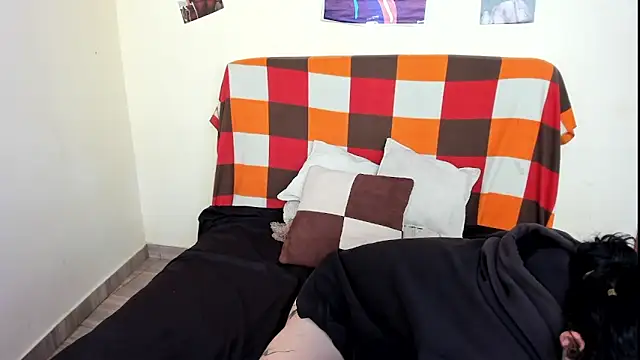 Snapshot of _hesttia chatting on 10.08.25  hesttia online show from 10.08.25