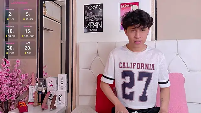 Axel  Evans online show from 11.11.25