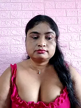 Snapshot of hornyriyanka chatting on 10.10.25 hornyriyanka online show from 10.10.25