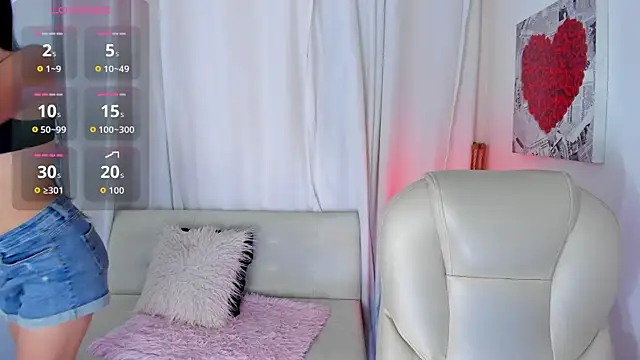 Snapshot of karla_space chatting on 11.20.25 karla space online show from 11.20.25