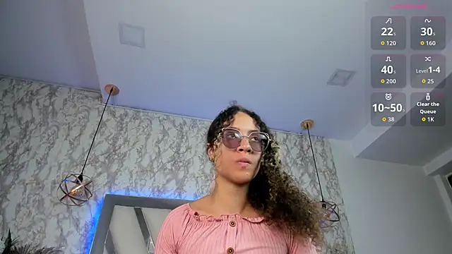 Snapshot of Hanna_Cornee_ chatting on 09.11.25 Hanna Cornee online show from 09.11.25