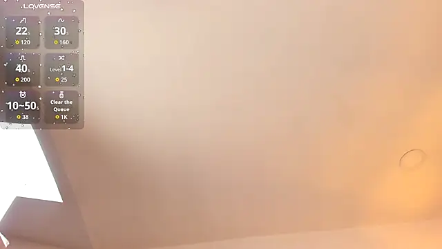 Snapshot of Hanna_Cornee_ chatting on 10.20.25 Hanna Cornee online show from 10.20.25