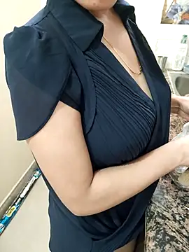 Snapshot of Pihu_Chopra chatting on 09.21.25 Pihu Chopra online show from 09.21.25