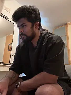 Snapshot of CrazyShashank chatting on 10.03.25 CrazyShashank online show from 10.03.25