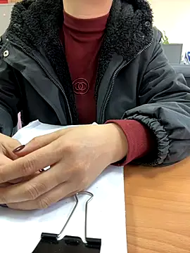 PhuongNhi21 online show from 11.28.25