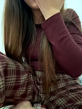 PhuongNhi21 online show from 12.02.25