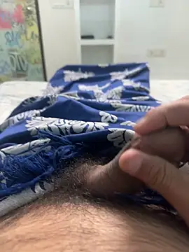 Snapshot of spicey_sunny chatting on 09.29.25 spicey sunny online show from 09.29.25