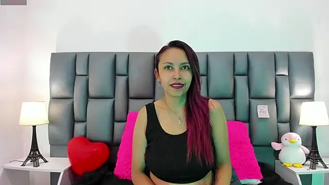 Snapshot of valeriasweet_ chatting on 09.23.25 valeriasweet online show from 09.23.25