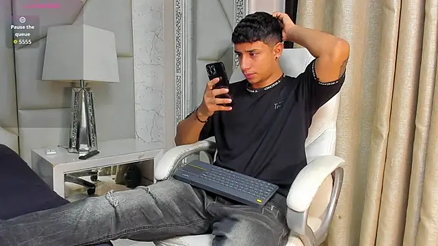 jaze bradley online show from 11.04.25