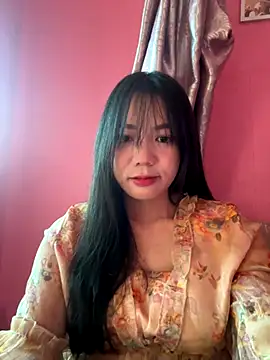 Snapshot of binejr chatting on 09.21.25 binejr online show from 09.21.25