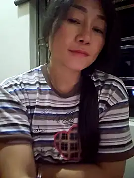 Snapshot of babychill09 chatting on 10.06.25 babychill09 online show from 10.06.25