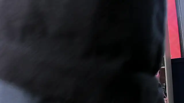 etham wolf  online show from 10.21.25