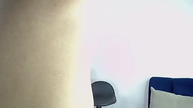 aleja spearsx online show from 11.08.25