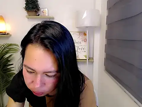 Snapshot of kimbratx chatting on 10.02.25 kimbratx online show from 10.02.25