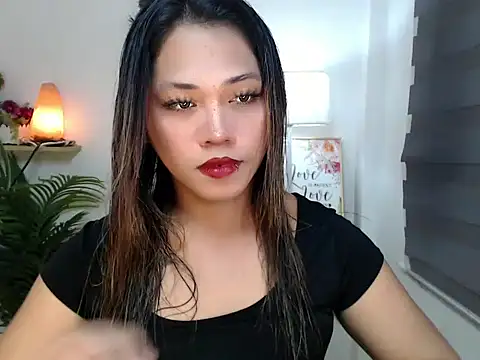 Snapshot of scarlett_brownx69 chatting on 09.21.25 scarlett brownx69 online show from 09.21.25