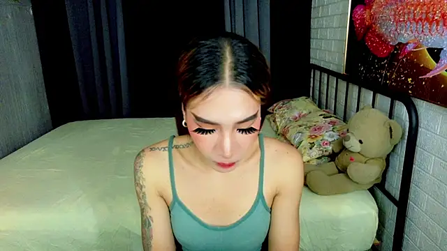 TRANSGODDESSA online show from 10.02.25