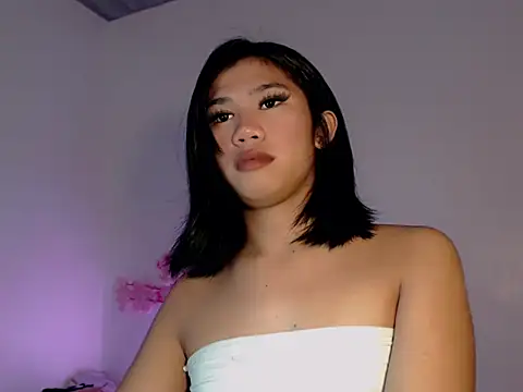 Snapshot of Maxine_Sucks chatting on 10.29.25 Maxine Sucks online show from 10.29.25