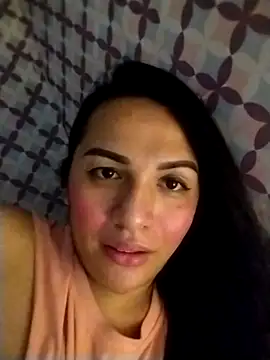 enoria1992 online show from 10.17.25