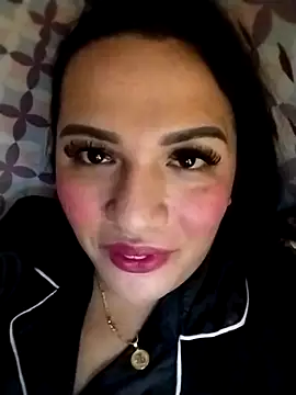 enoria1992 online show from 11.18.25