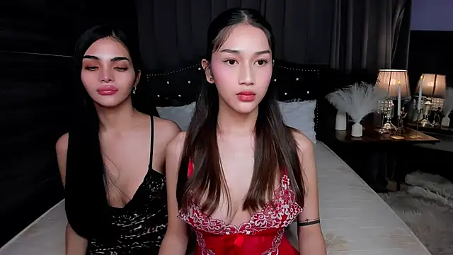 Snapshot of CandyLorre chatting on 10.06.25 CandyLorre online show from 10.06.25